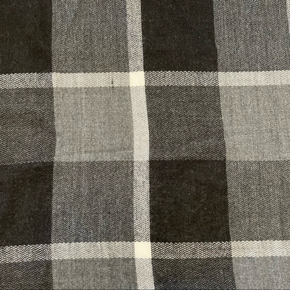 Vince Camuto soft rectangle scarf in shades of black and gray plaid - Picture 4 of 4